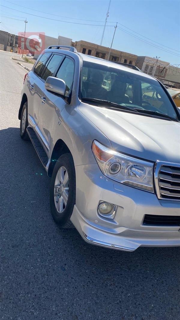 تويوتا لاندكروزر 2013 للبيع في العراق -  بغداد